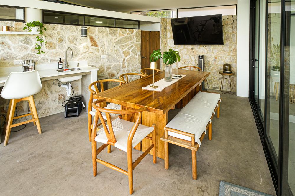Covered outdoor dining and bar